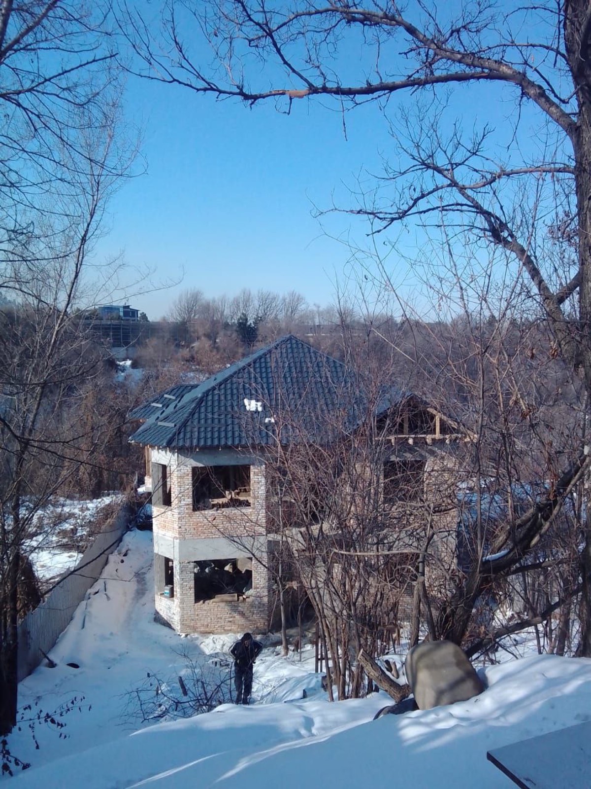 Кирпичный объект